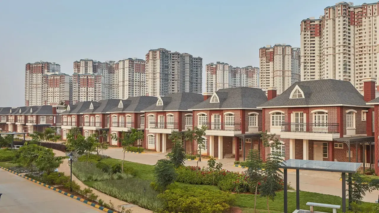 Prestige Lakeside Habitat on Sarjapur Road (artist&rsquo;s impression)