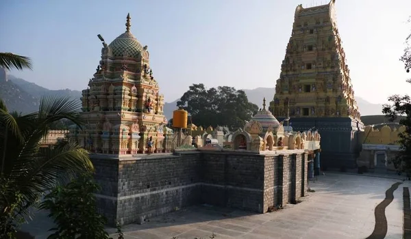 Featured Image of Chikka Tirupathi Temple
